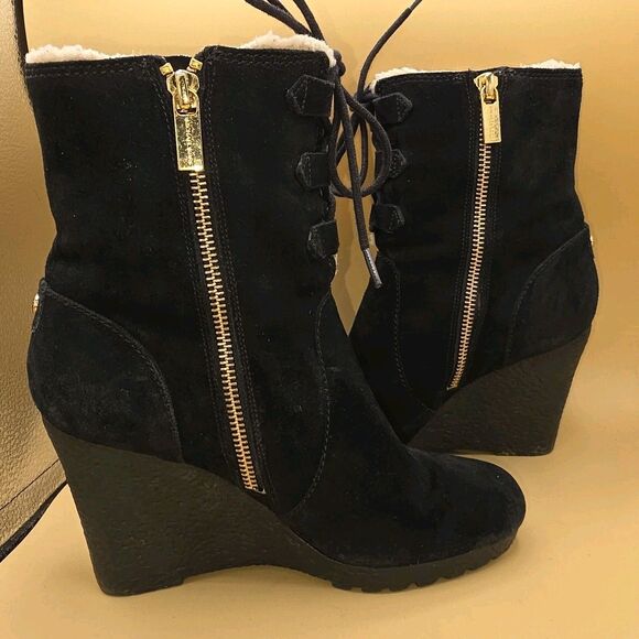 Michael Kors Rory Womens Black Suede Faux Sherpa Wedge Classic Booties Size 6 M - Picture 3 of 10